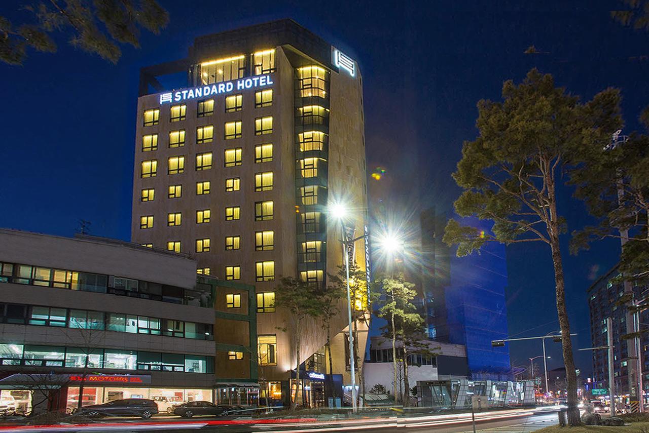 Standard Hotel Seoul Bagian luar foto