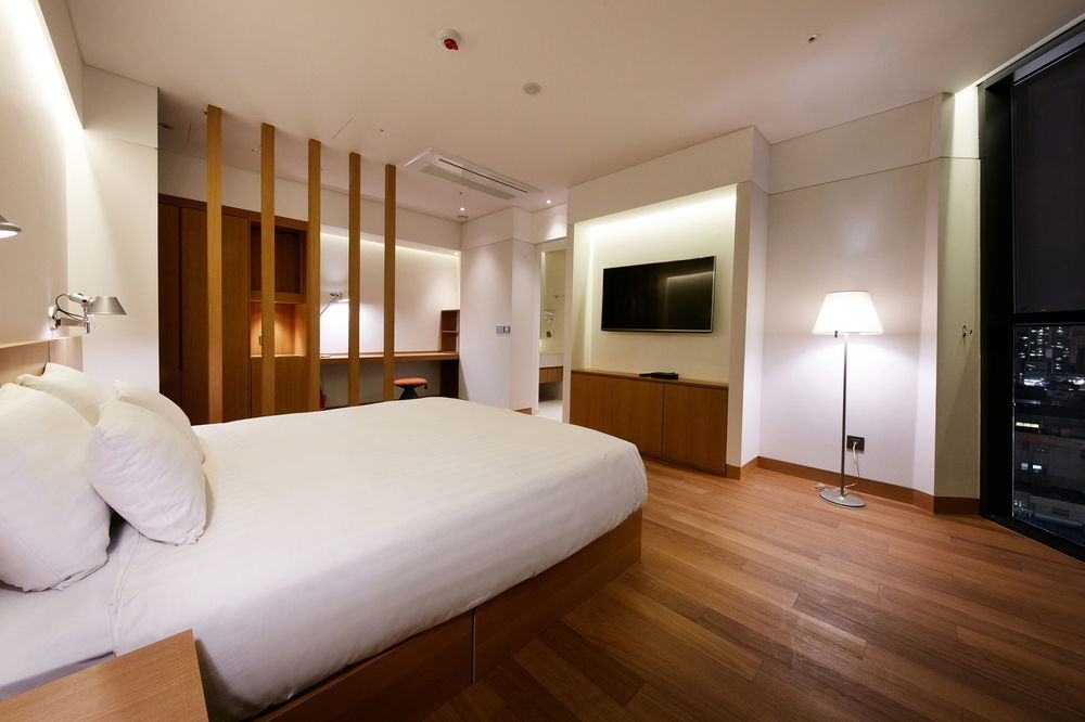 Standard Hotel Seoul Bagian luar foto