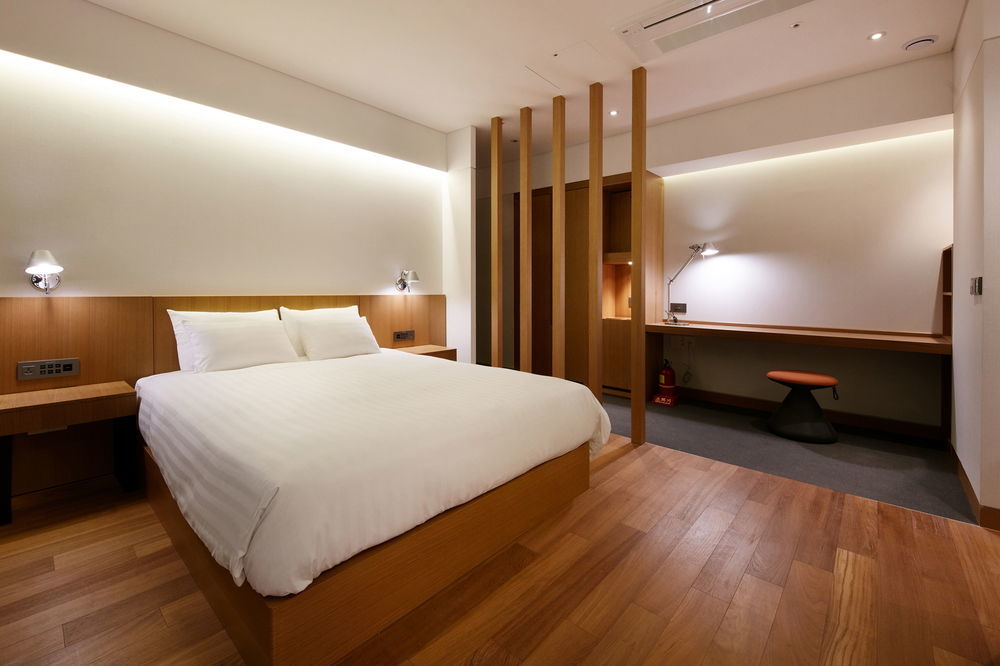 Standard Hotel Seoul Bagian luar foto